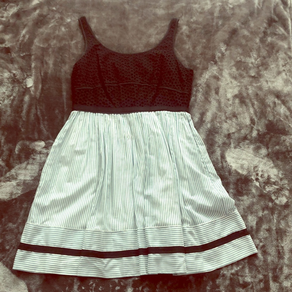 Ann Taylor Loft Fit & Flare Mixed Fabric dress EUC